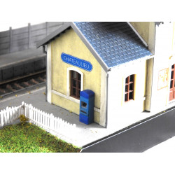 LTAN014 : Borne à billets TER petit modèle