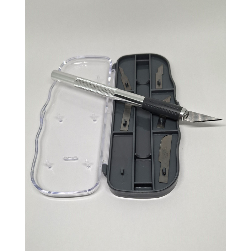 LTAES001 : Cutter de précision